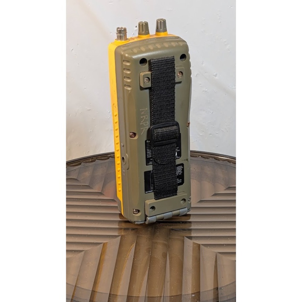 RadioShack CB Transceiver Unisex OS Yellow Fair 40 Channel Handheld 21-1679 - Picture 5 of 7